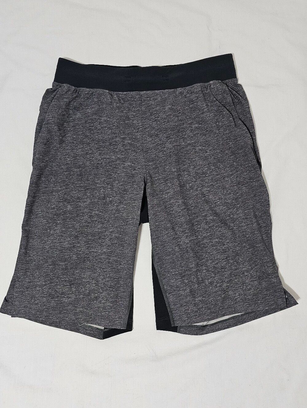 Lululemon Pace Breaker Lined Shorts Mens Medium Gray Heather Athletic Training